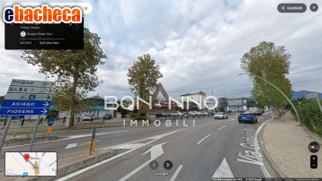 locale commerciale in vendita a Thiene