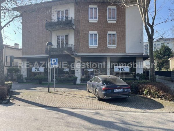 negozio in vendita a Thiene