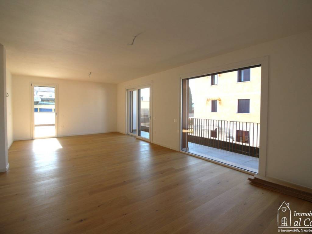 appartamento in vendita a Thiene in zona Santo
