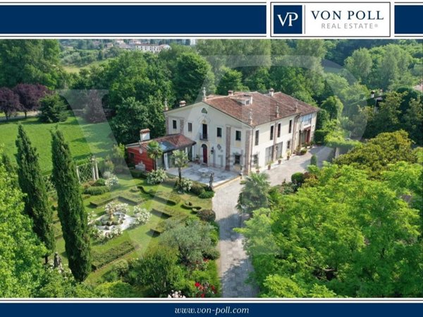 casa indipendente in vendita a Thiene