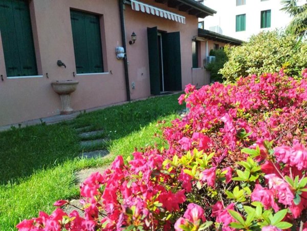 casa indipendente in vendita a Thiene