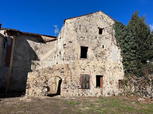 pentavano in vendita a Thiene