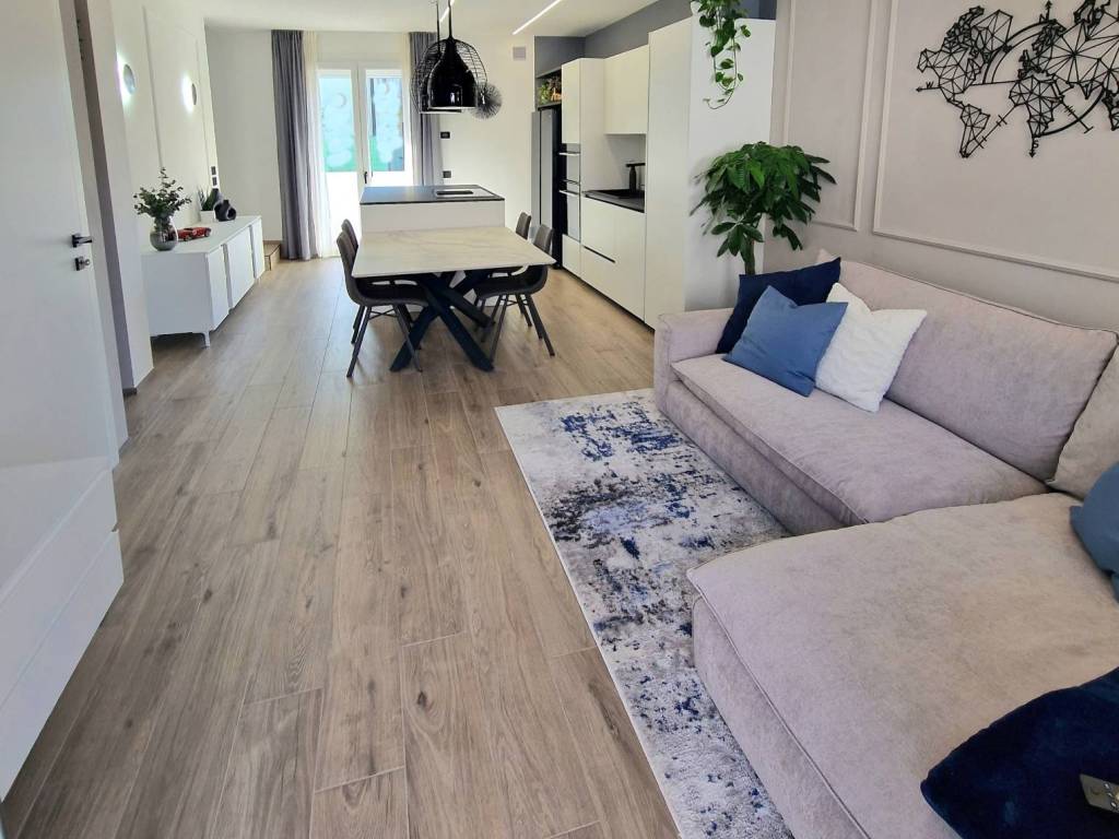 casa indipendente in vendita a Thiene