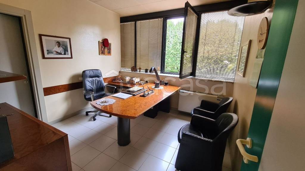 ufficio in vendita a Thiene