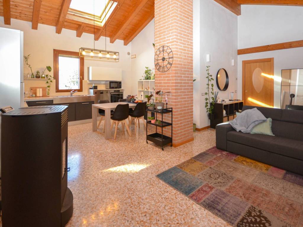 appartamento in vendita a Thiene