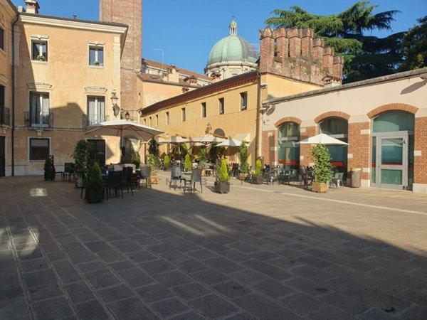 negozio in vendita a Thiene