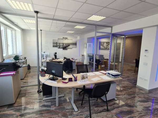 ufficio in vendita a Thiene