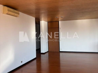 appartamento in vendita a Thiene in zona Santo