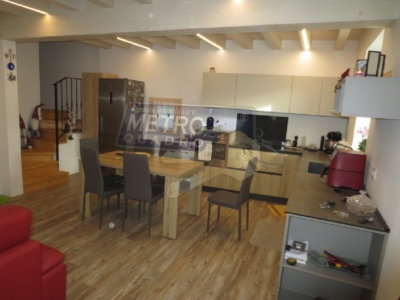 casa semindipendente in vendita a Thiene in zona Santo