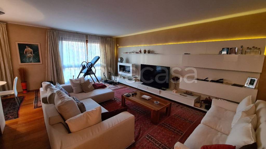 casa indipendente in vendita a Thiene