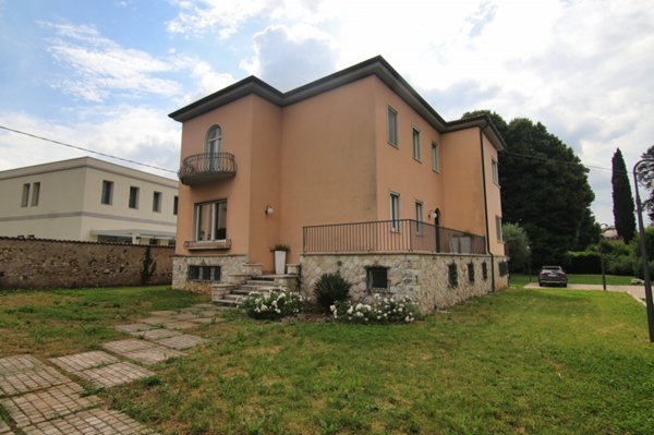 casa indipendente in vendita a Thiene in zona Santo