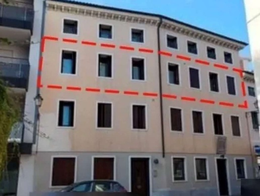 appartamento in vendita a Thiene in zona Santo