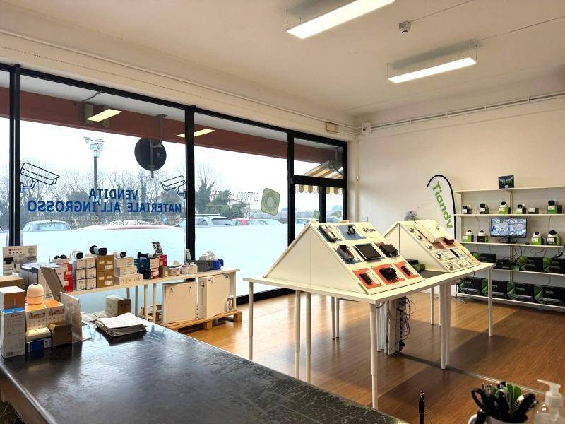 negozio in vendita a Thiene