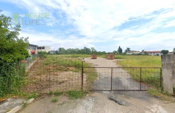 terreno edificabile in vendita a Thiene
