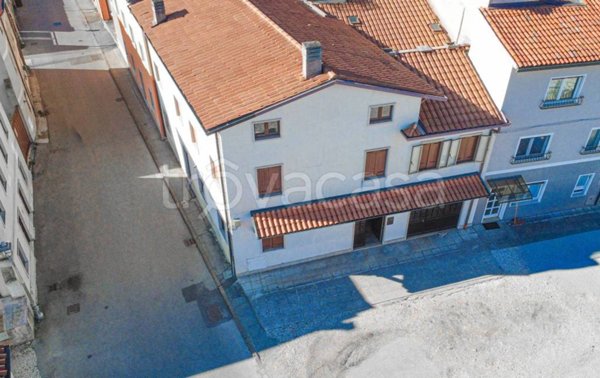 casa indipendente in vendita a Thiene