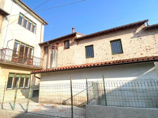 casa indipendente in vendita a Thiene