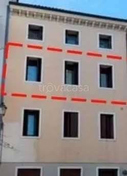 appartamento in vendita a Thiene in zona Santo