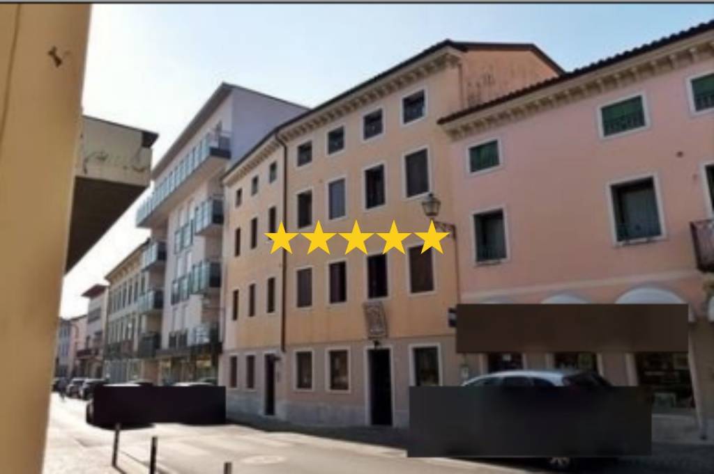 appartamento in vendita a Thiene in zona Santo