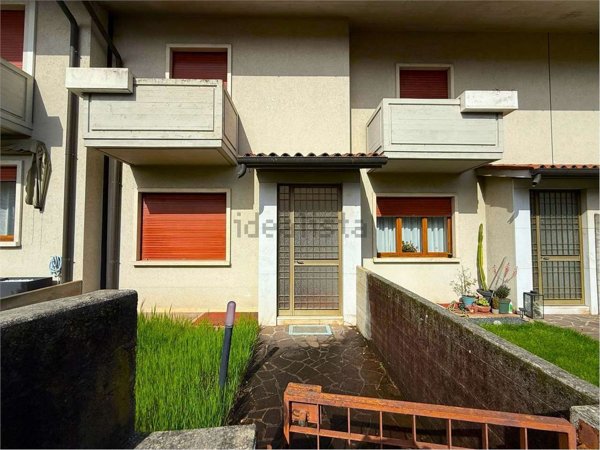 casa indipendente in vendita a Thiene