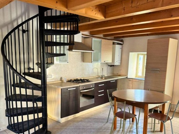 casa indipendente in vendita a Thiene