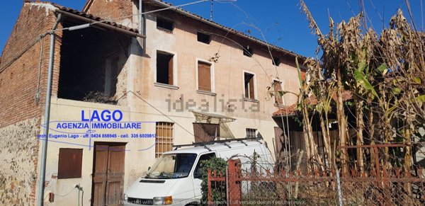 casale in vendita a Thiene