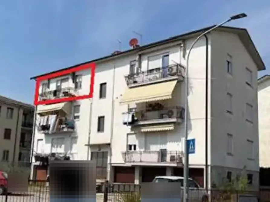 appartamento in vendita a Thiene in zona Santo