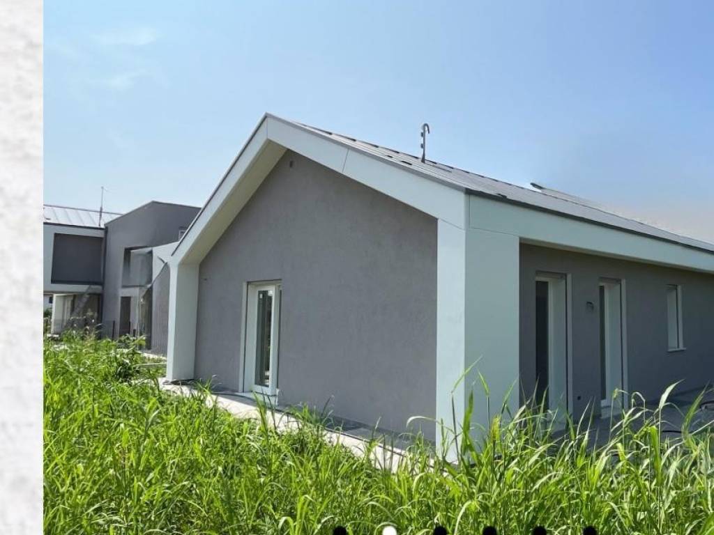casa indipendente in vendita a Thiene