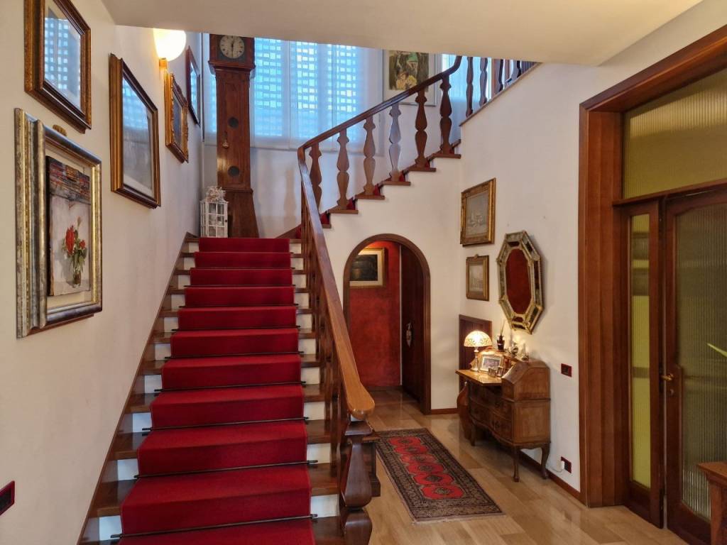 casa indipendente in vendita a Thiene