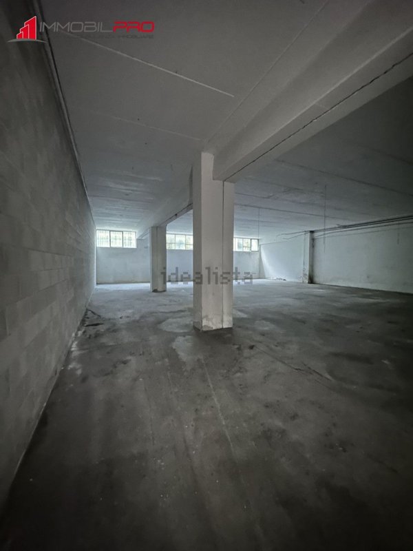 locale di sgombero in vendita a Thiene