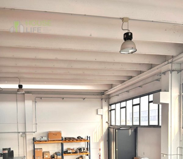 capannone in vendita a Thiene