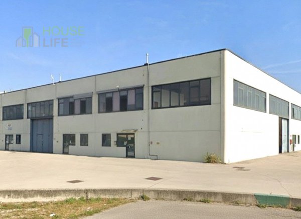 capannone in vendita a Thiene