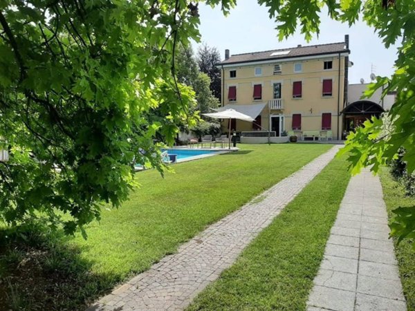 casa indipendente in vendita a Thiene