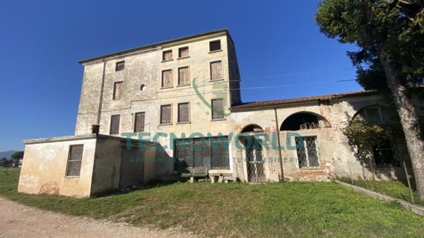 casa indipendente in vendita a Thiene in zona Santo
