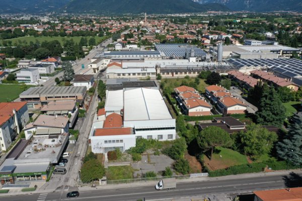 terreno edificabile in vendita a Thiene in zona Santo