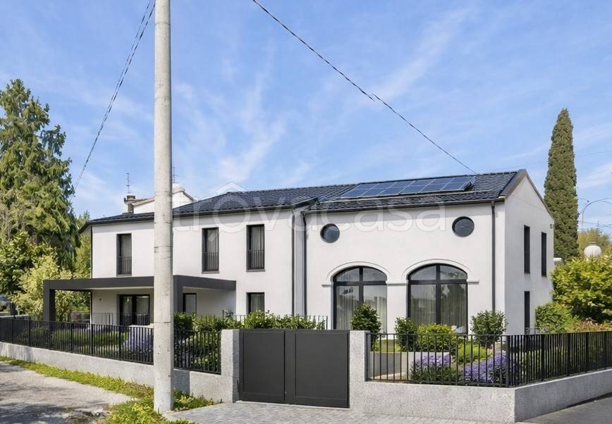 casa indipendente in vendita a Thiene in zona Santo