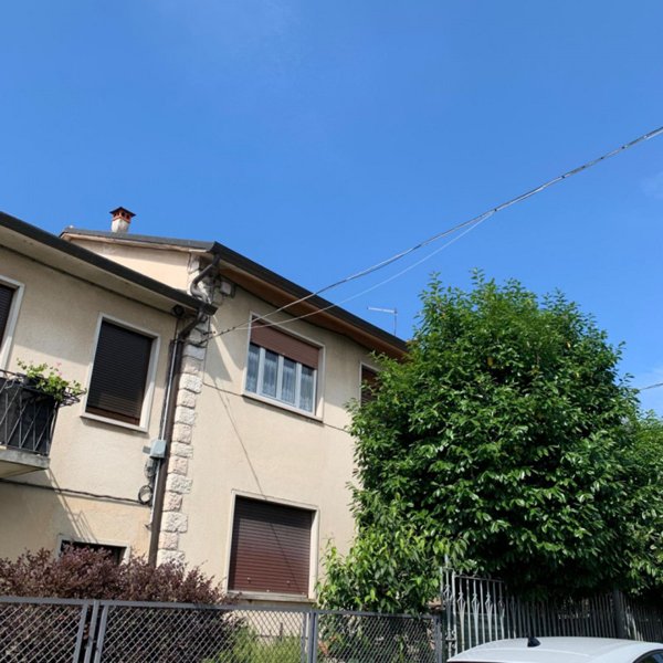 casa indipendente in vendita a Thiene