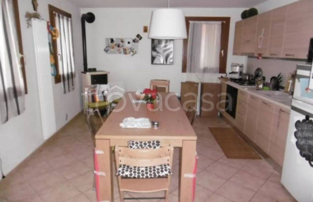 appartamento in vendita a Tonezza del Cimone