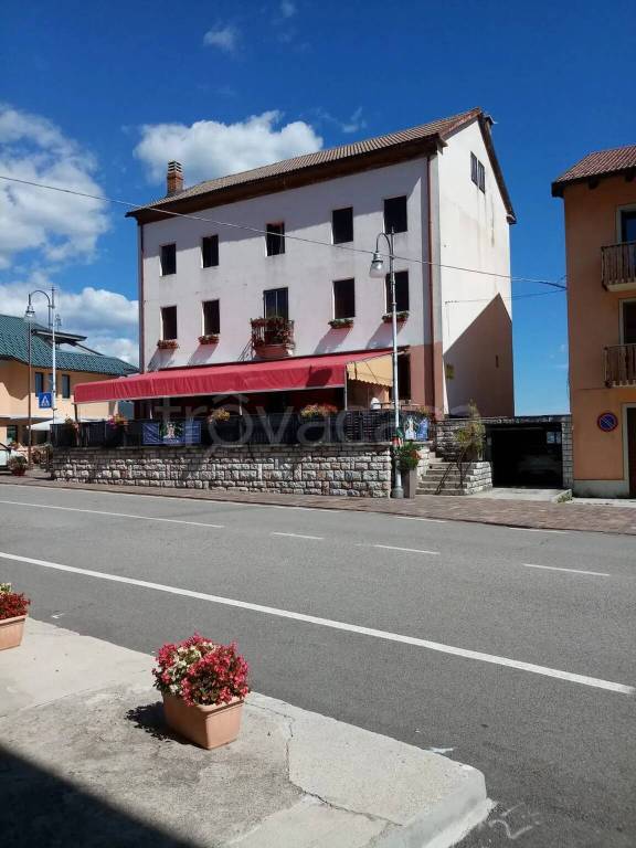 casa indipendente in vendita a Tonezza del Cimone