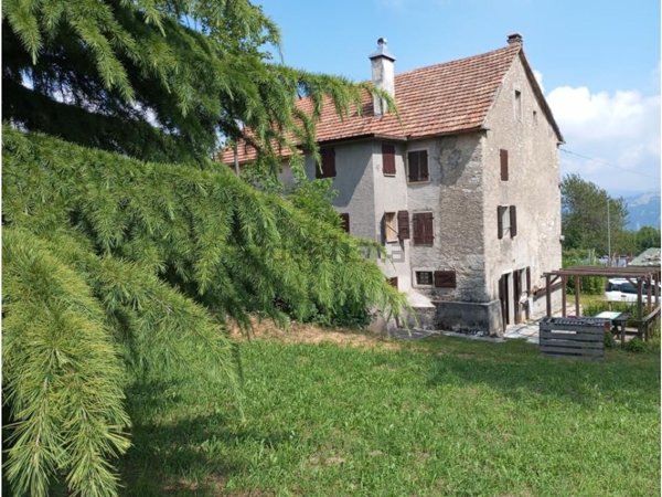 casa indipendente in vendita a Tonezza del Cimone