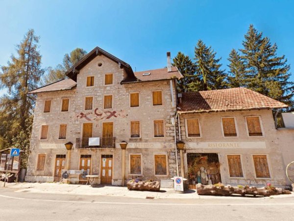 casa indipendente in vendita a Tonezza del Cimone
