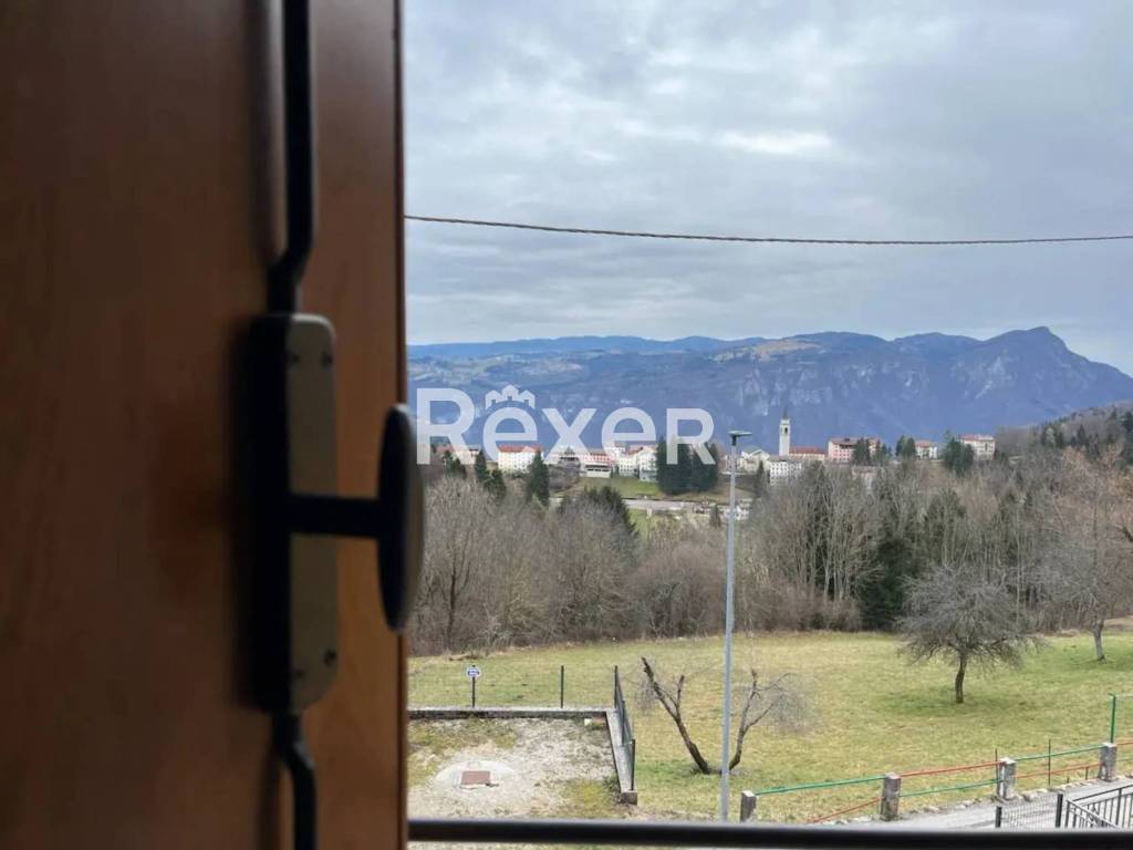 appartamento in vendita a Tonezza del Cimone