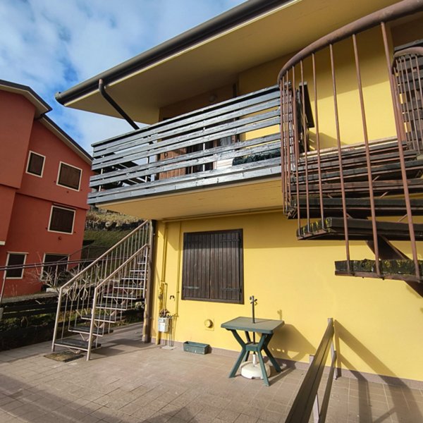 appartamento in vendita a Tonezza del Cimone