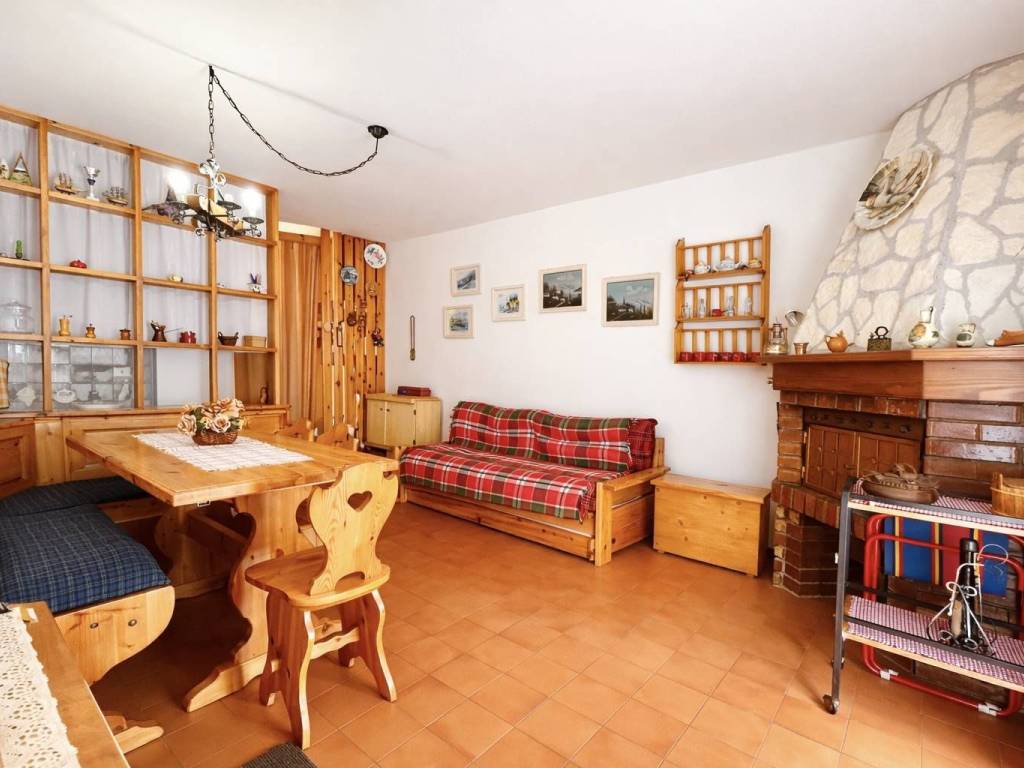 appartamento in vendita a Tonezza del Cimone