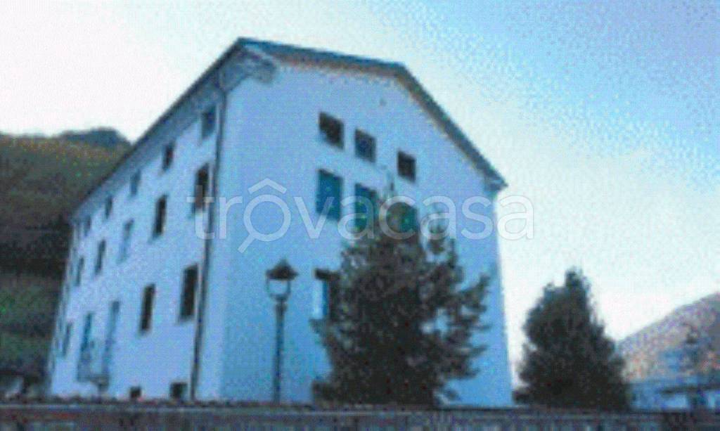 appartamento in vendita a Torrebelvicino in zona Pievebelvicino