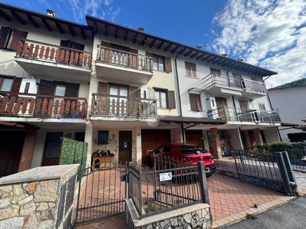 casa indipendente in vendita a Torrebelvicino