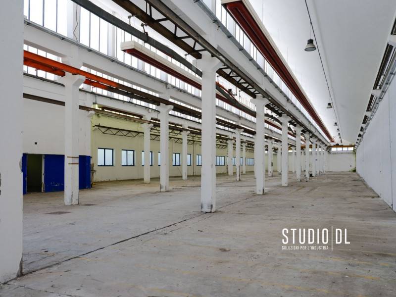 capannone in vendita a Torrebelvicino