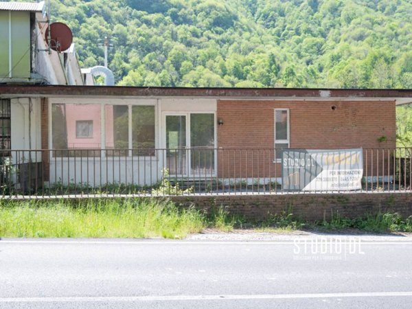 locale commerciale in vendita a Torrebelvicino