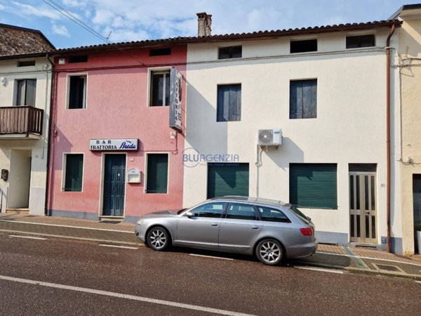 casa indipendente in vendita a Torrebelvicino