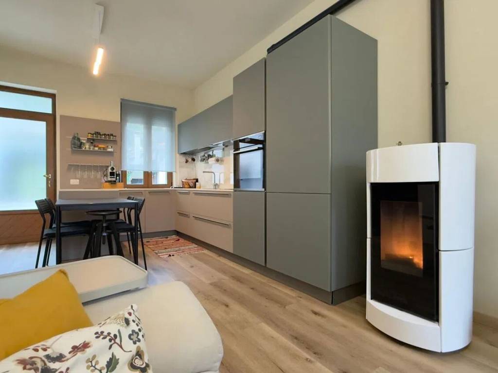 casa indipendente in vendita a Torrebelvicino