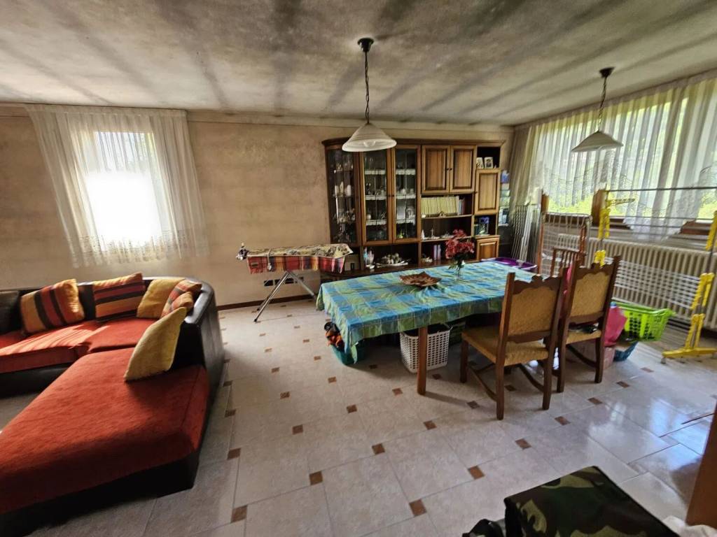 casa indipendente in vendita a Torrebelvicino